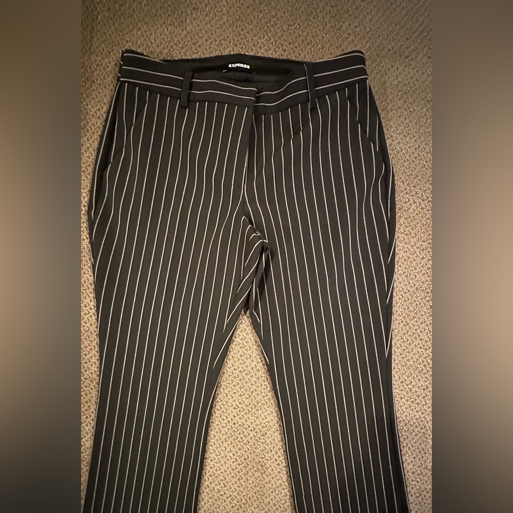 Express Editor Pants - Picture 2 of 6